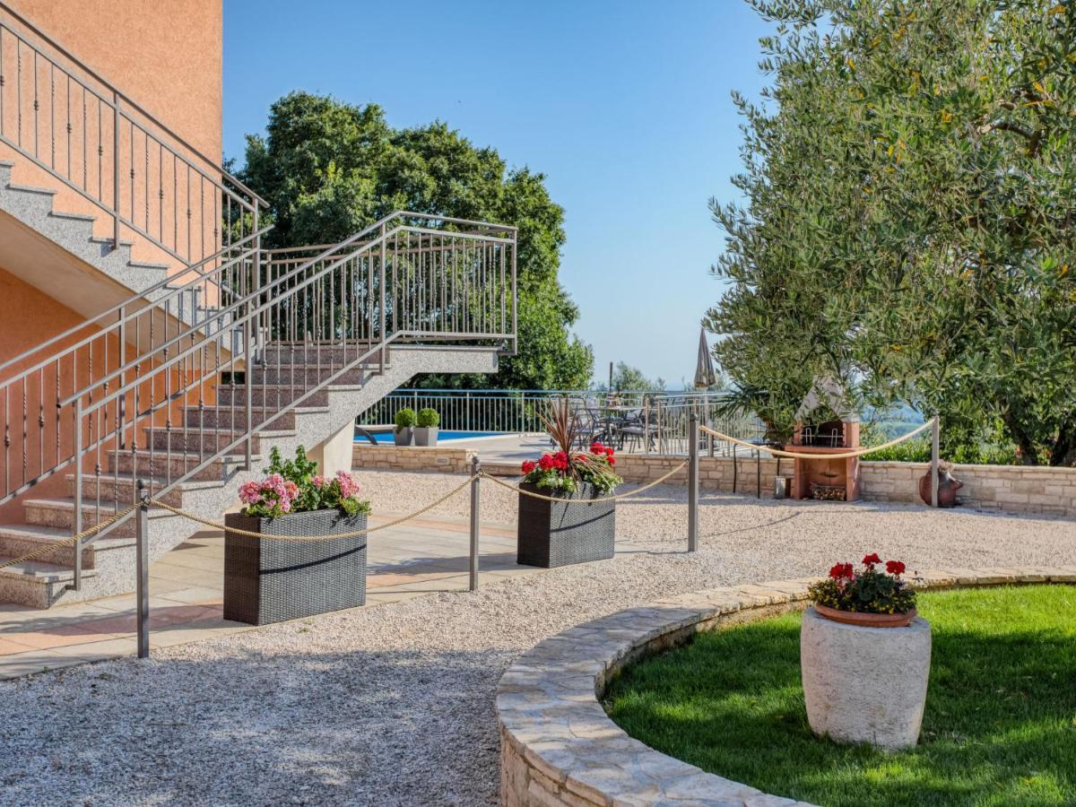 Holiday Home Legović Kaštelir Exterior foto