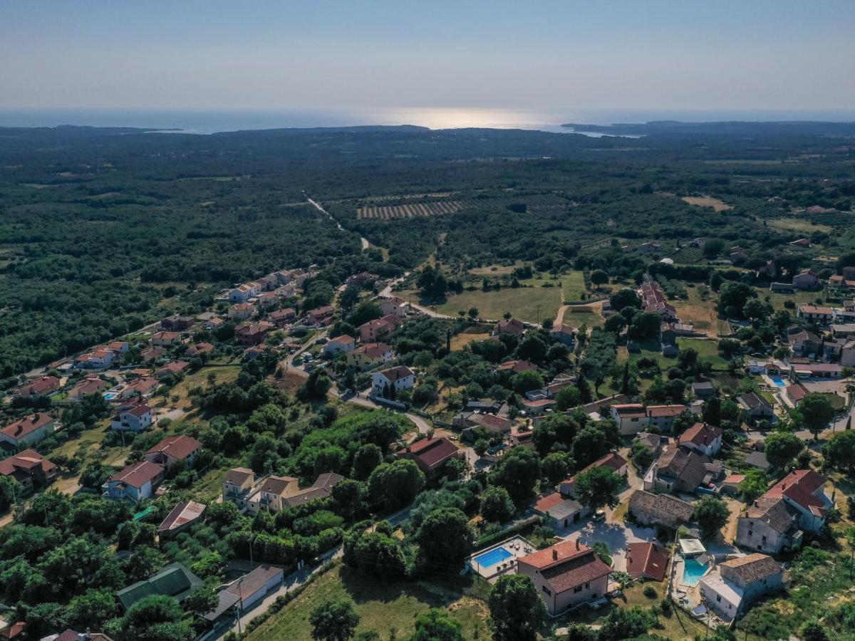 Holiday Home Legović Kaštelir Exterior foto